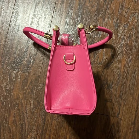 Bebe pink purse - Picture 3 of 3